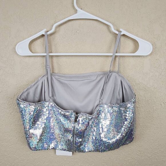 Gianni Bini Silver Sequin Bralette Top Large NWT (4283) - Picture 3 of 6